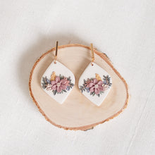 Load image into Gallery viewer, Diamond floral earrings
